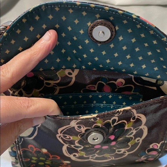 Fossil Key-Per Multicolor Floral Leather Crossbody Bag - Picture 6 of 11